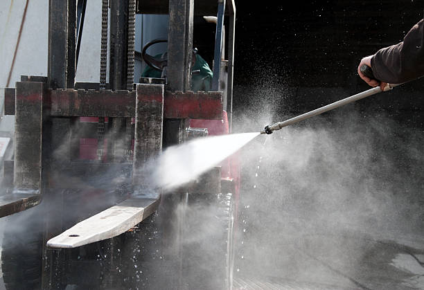 Garage Pressure Washing in Beach Park, IL